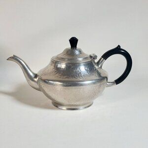 Vintage R.M. English Pewter Teapot – Hammered Design